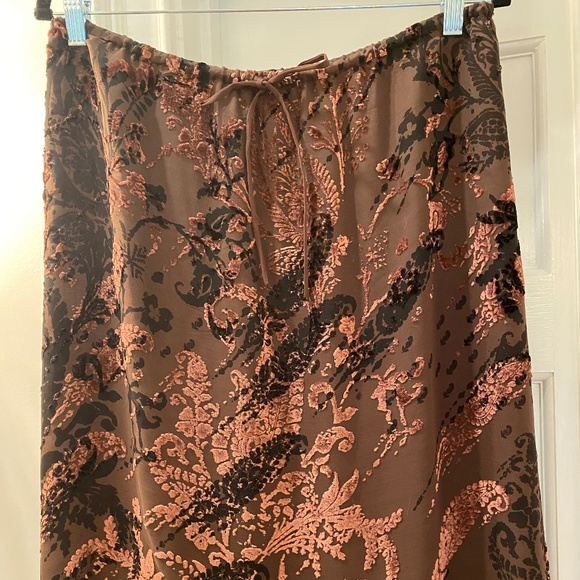 BEAUTIFUL ANNE KLEIN MIDI SKIRT - Picture 1 of 4